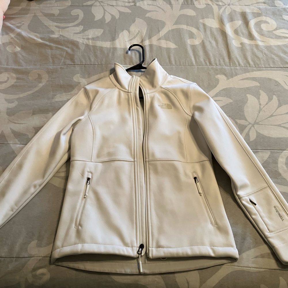 North Face Women's Cream Softshell Windwall Jacket